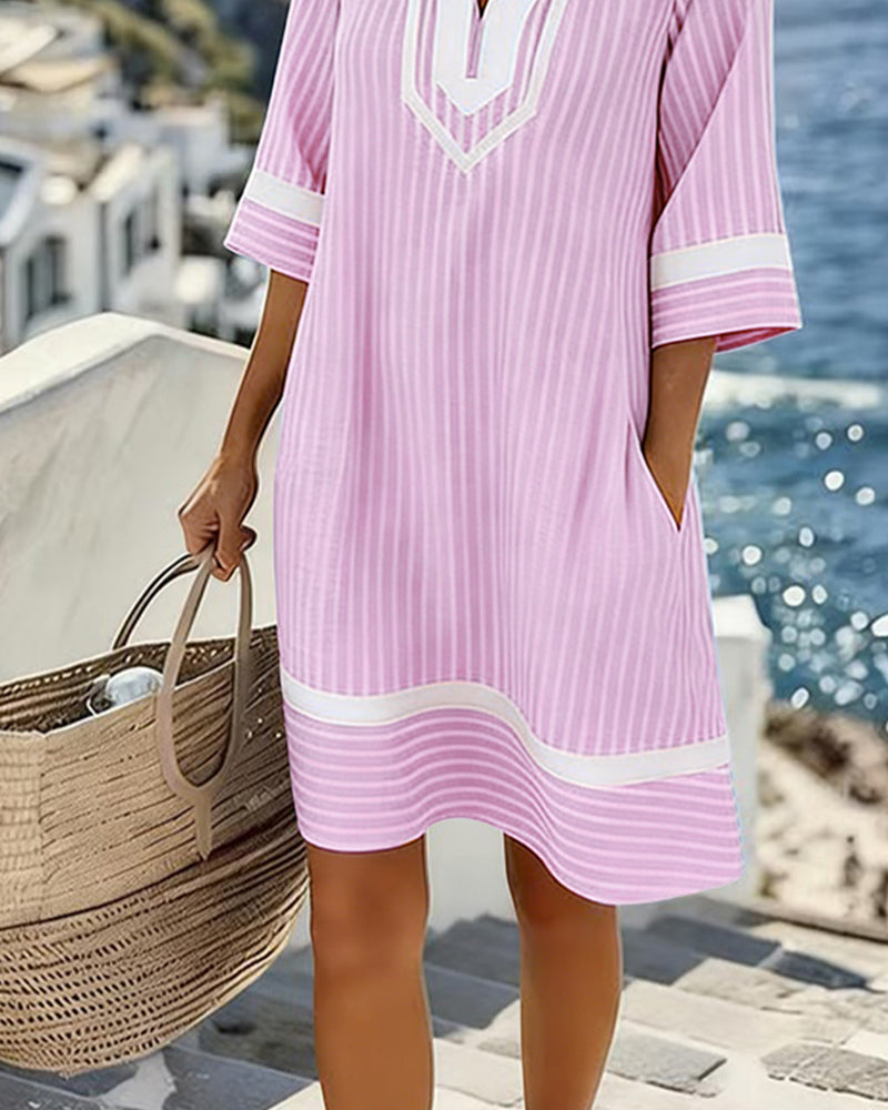 Klara | Vestido de rayas ligero con escote en V