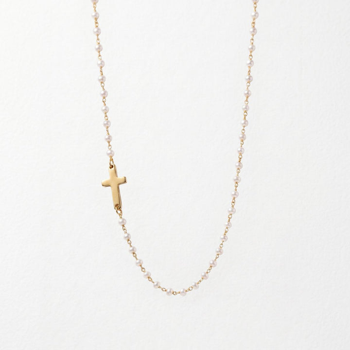 Collar con Cruz y Perlas