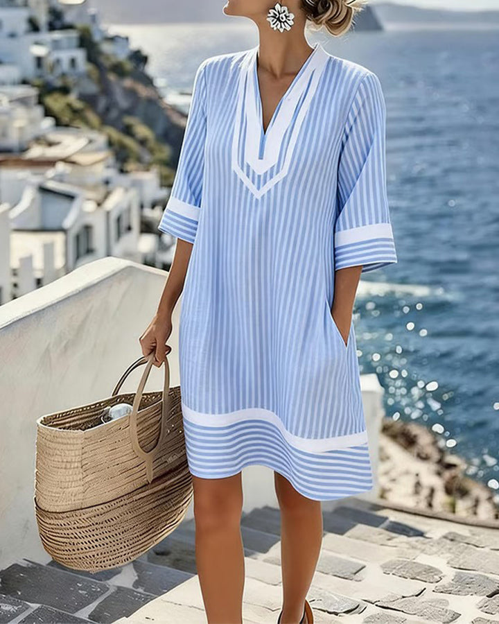 Klara | Vestido de rayas ligero con escote en V