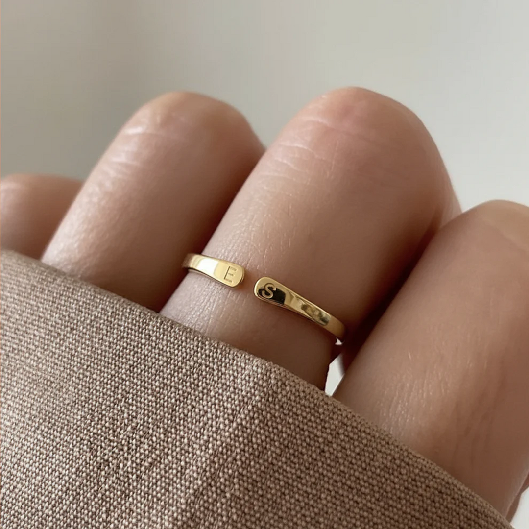 Anillo Abierto Iniciales Dobles Personalizable