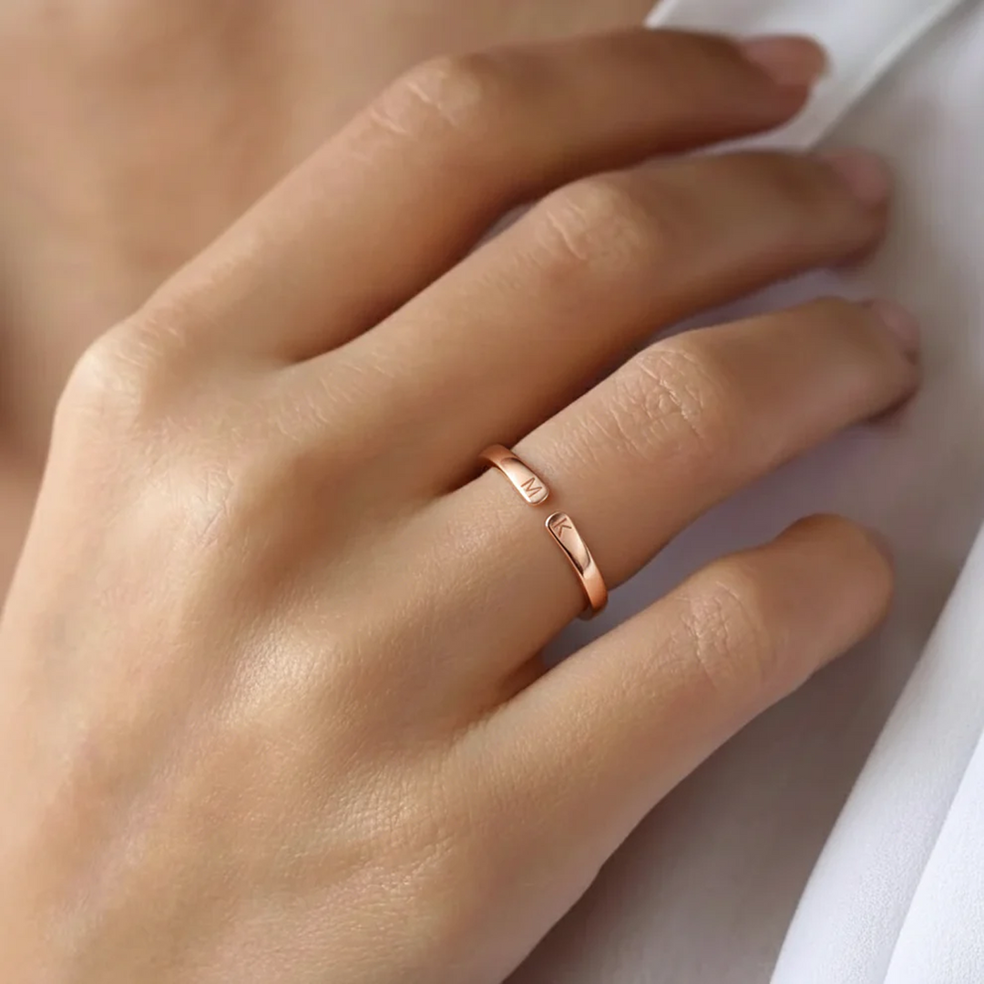 Anillo Abierto Iniciales Dobles Personalizable